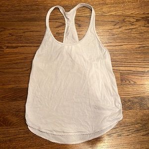 Lululemon tank